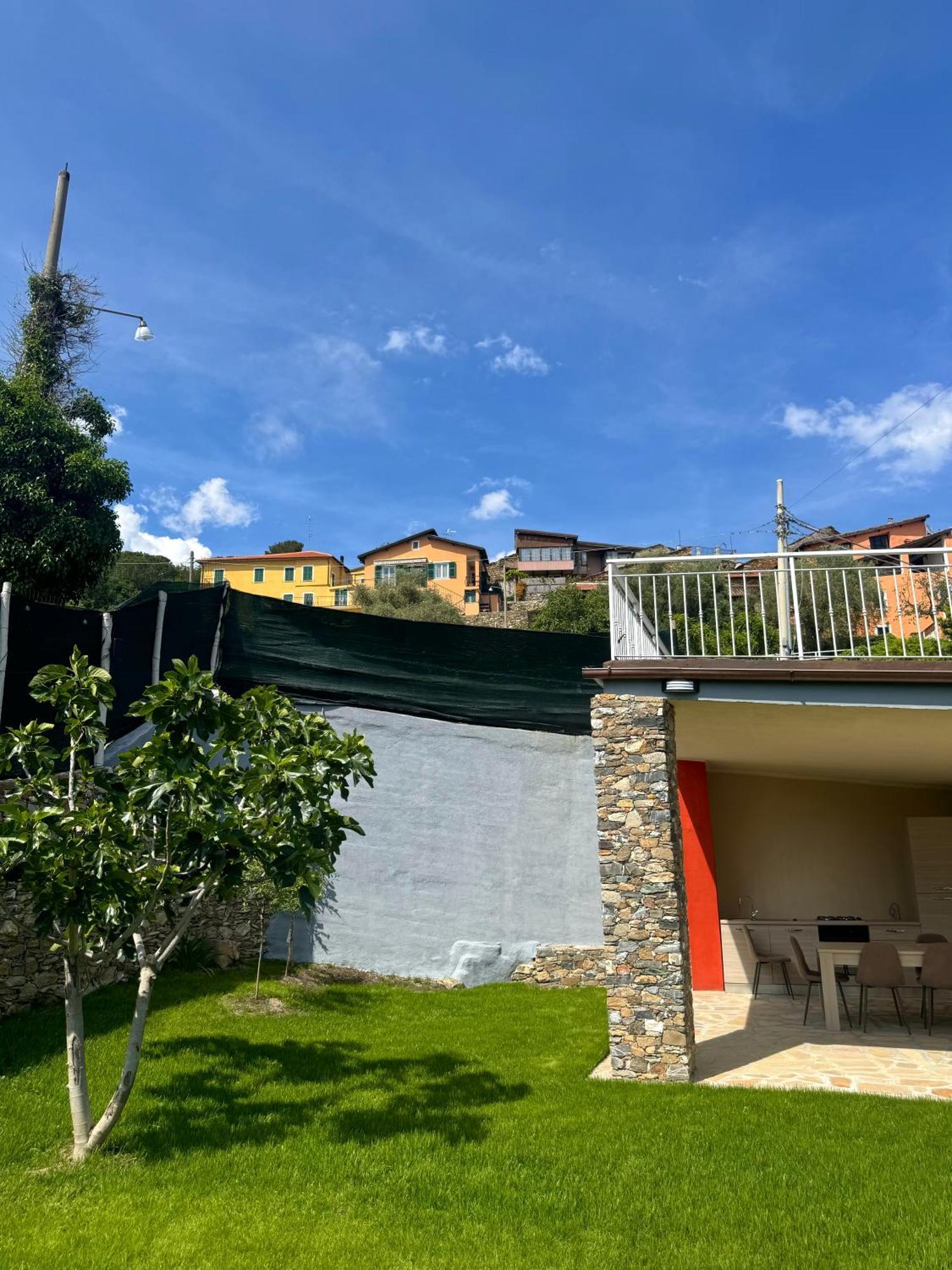 Ligo Acomodação com café da manhã Villanova d'Albenga Exterior foto